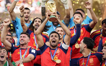 Rodri dính chấn thương lưng, phải lên bàn mổ ngay sau World Cup!