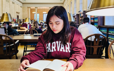 Cô gái Việt 25 tuổi nhận thư mời từ cả Harvard và Oxford