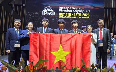 Việt Nam lần đầu vào top 7 Olympic Vật lý quốc tế, giành 4 huy chương vàng