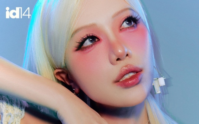 Giữa một vạn người, khán giả đã nhận ra Phùng Khánh Linh