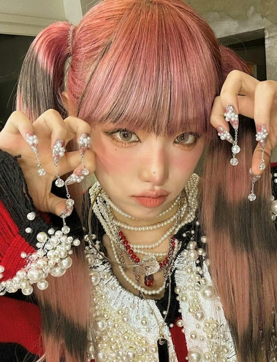 Các nghệ sĩ nail artist "ruột" được idol Hàn Quốc yêu thích