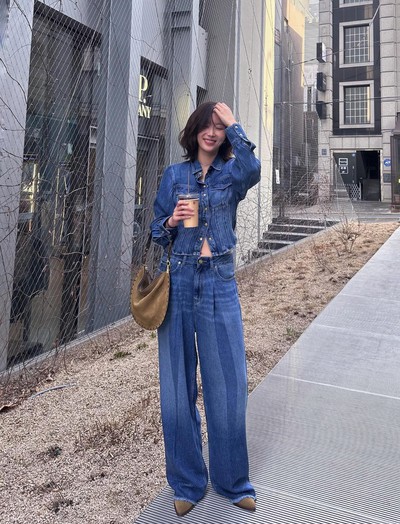 Từ những item rất quen thuộc, sao nữ Hàn có 5 công thức trang phục siêu hack tuổi