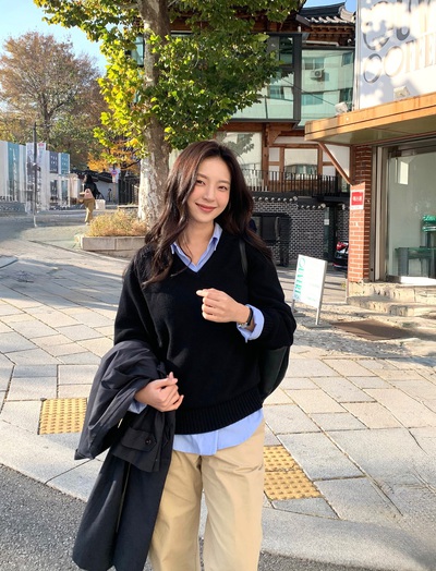 4 mẫu áo len giúp dáng thon thả, như vừa giảm được vài cân