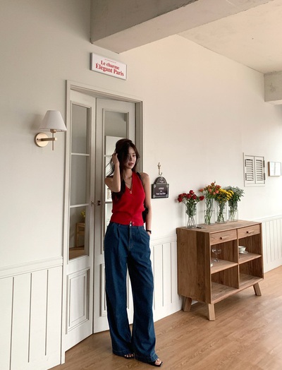 Chị em sẽ mặc đẹp hơn rất nhiều nếu phối 4 mẫu áo này với quần jeans