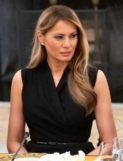 Phong cách quyền lực của bà Melania Trump