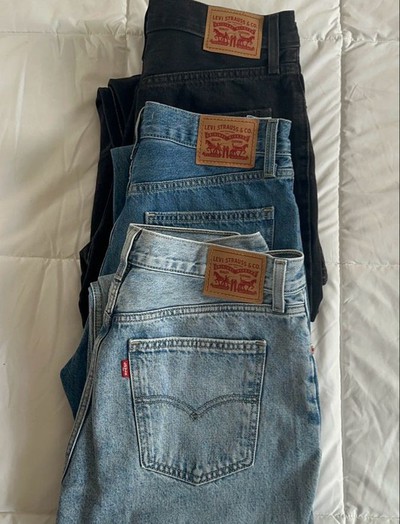 “Trùm" đồ jeans Levi's khuyên người dùng mặc đủ 10 lần rồi hẵng giặt