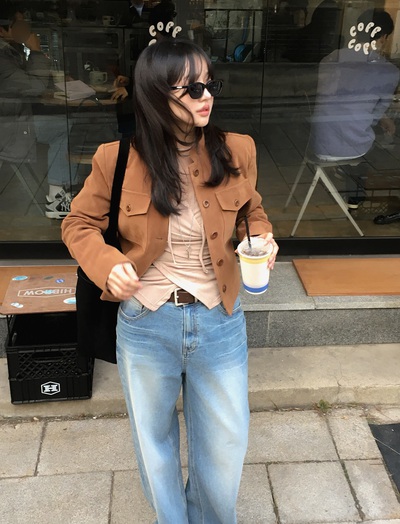 Xu hướng mặc đồ nâu từ năm ngoái tới bây giờ vẫn hot: 5 cách mix rất sang mà không cộng tuổi