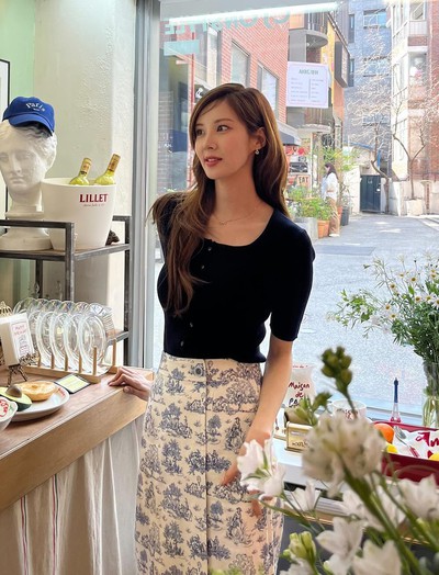 Style của gái ngoan nức tiếng Kbiz: U40 trẻ trung bất bại nhờ 5 công thức diện đồ