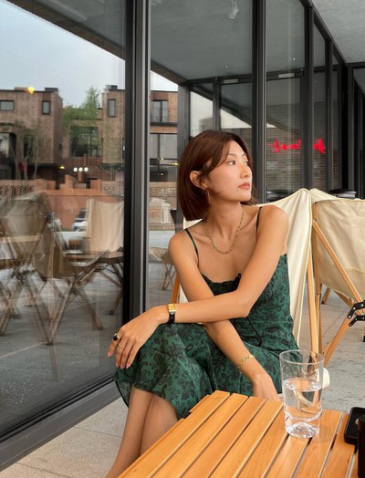 5 món phụ kiện mix với váy sẽ tăng gấp 10 lần độ sang chảnh, rất cần khi lên đồ du xuân