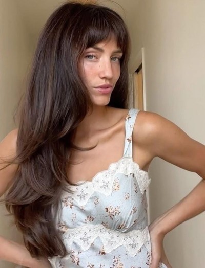 Birkin Bangs - kiểu mái sang chảnh hot xuyên nhiều thập kỷ: "Hack tuổi" đỉnh cao, đến Anne Hathaway cũng không thể chán