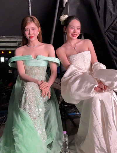 Khung hình đọ sắc đỉnh nhất WeChoice Awards 2025: Thanh Thuỷ và Thuý Ngân bất phân thắng bại