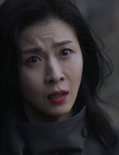 Đẳng cấp Ha Ji Won: Lên phim không filter, mặt lộ nhiều nếp nhăn nhưng khán giả khen hết lời