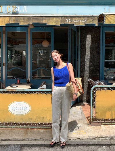 Bước sang mùa hè, chị em nào cũng trẻ hẳn ra nhờ 5 món thời trang "hack" tuổi đỉnh