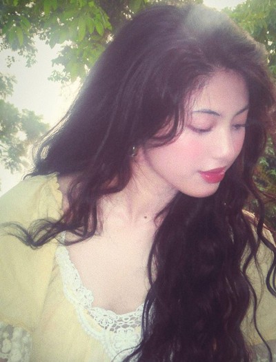 Hơn 27 nghìn người thả tim cho bức ảnh chụp vội ở công viên Thống Nhất