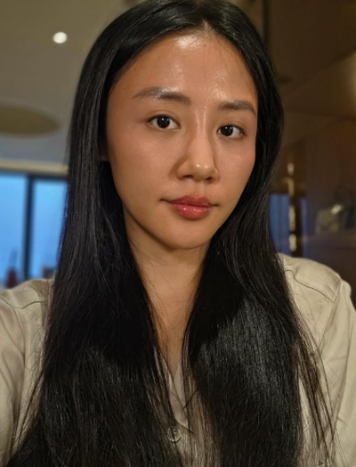 Văn Mai Hương khoe mặt mộc khiến netizen chung 1 thái độ