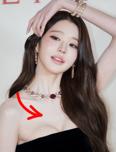 Thực hư chuyện khe ngực của "công chúa Kpop" bị xoá sạch bởi tay BVLGARI