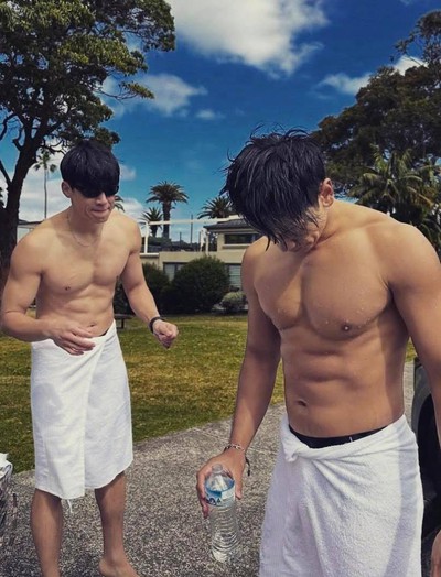 Cặp bạn thân “ngon” nhất Hàn Quốc: Nhìn không ai nghĩ U50, body toàn hàng cực phẩm