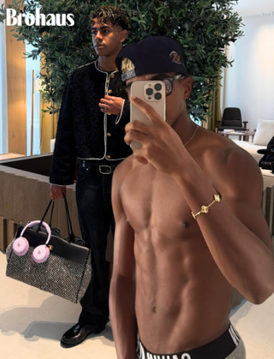Lamine Yamal: Chanel Boy mang style “cháy phố” ngáng đường đại sứ Dior Mbappe