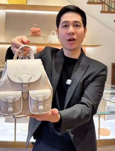 Gần 1 triệu người xem Louis Vuitton Việt Nam gợi ý balo mùa khai giảng
