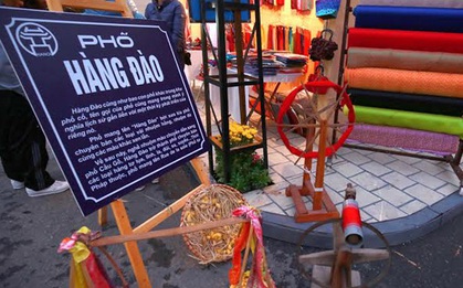 Ngày cuối năm, đi gom ký ức Hà Nội trong không gian phục dựng 36 phố phường