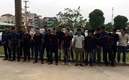 Chủ tiệm cầm đồ kéo 29 “anh chị” đi đánh dằn mặt nhân viên cũ
