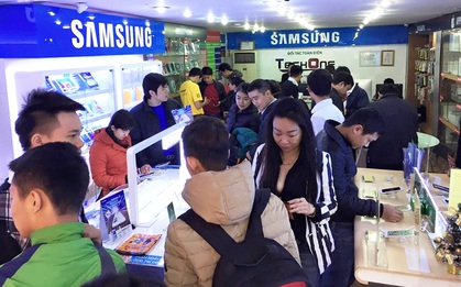 iPhone 4/4S/5/5S/6/6Plus FPT hạ giá tới 5 triệu đồng gây sốt