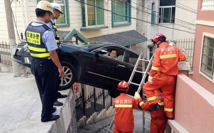 Những hiện trường tai nạn kỳ dị đến mức đội cứu hộ cũng phải "đứng hình"