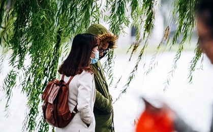 Hà Nội lạnh lắm, nhưng chỉ khiến người ta gần nhau hơn thôi!
