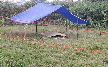 Hà Nội: Phát hiện thi thể người đàn ông bị đốt cháy giữa cánh đồng
