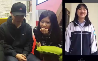 Clip: Người nước ngoài phản ứng như thế nào khi nghe Khánh Vy "bắn" 7 thứ tiếng?