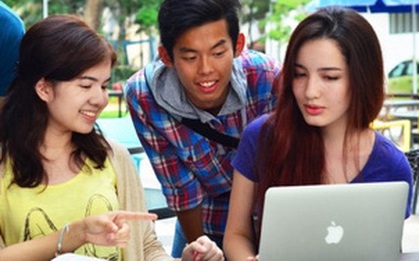 Giao lưu trực tuyến cùng đại diện Đại học James Cook, phân viện Singapore