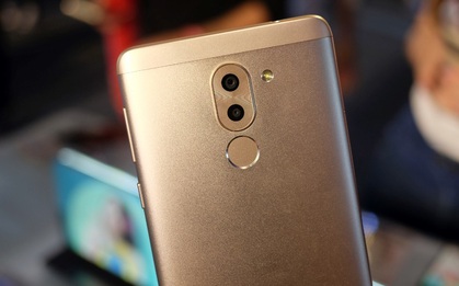 Huawei ra mắt dòng smartphone camera kép dành cho giới trẻ