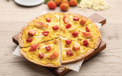 Không cần lương $2.000 vẫn có thể thưởng thức pizza cá hồi sành điệu