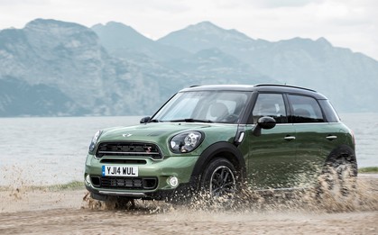 MINI Countryman – "Cơn gió lạ" cho người Việt