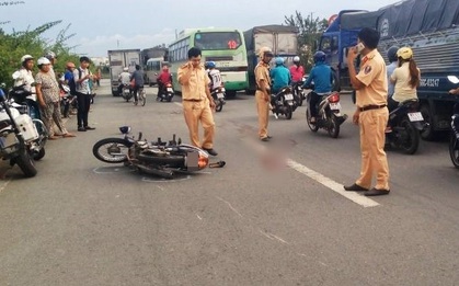 Hai người phụ nữ thương vong sau khi va chạm với xe buýt ở Sài Gòn
