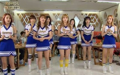 Xuất hiện trên show âm nhạc lớn, TWICE bị netizen chê thậm tệ vì hát dở