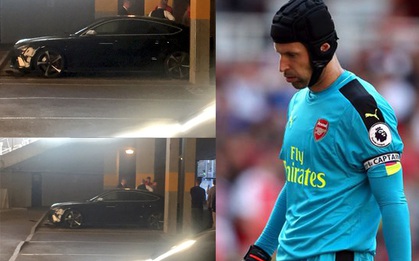 Một ngày cực "nhọ" của thủ thành Petr Cech