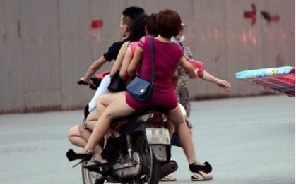 "Người vận chuyển" chân dài và những cuộc tranh giành địa bàn khốc liệt