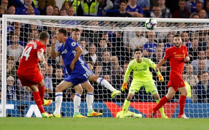 Cú vuốt bóng xé lưới Chelsea giành giải bàn thắng đẹp nhất tháng 9