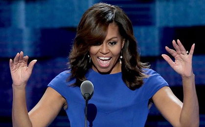 Đệ nhất phu nhân Michelle Obama làm gì khi bị gọi là "người đàn bà da đen xấu xí"