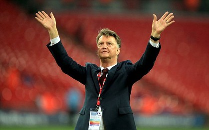 MU chính thức sa thải HLV Van Gaal, chờ bổ nhiệm Jose Mourinho