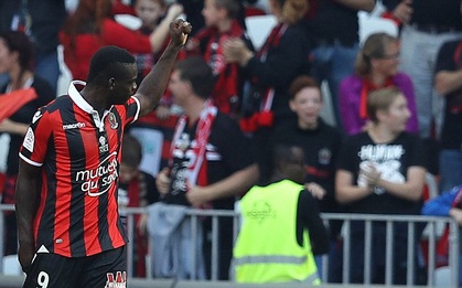 Balotelli ghi bàn đẳng cấp, Nice tiếp tục bay cao ở Ligue 1