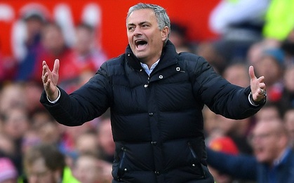 Mourinho: "Man Utd đen đủi nhất giải Ngoại hạng Anh"