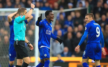 Pha "ăn chân" đối thủ khiến Jamie Vardy nhận án phạt nặng