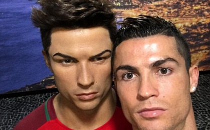 Ronaldo đăng ảnh đẹp mê hồn, chúc Giáng sinh người hâm mộ