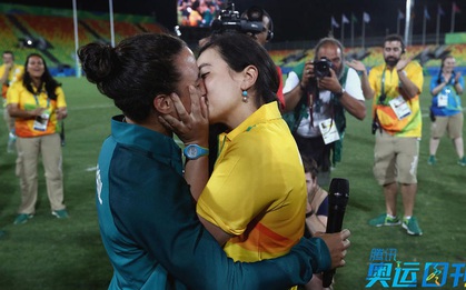 Những khoảnh khắc ngọt ngào và xúc động trên sàn đấu Olympic
