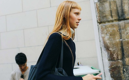 Fashionista thế giới "náo loạn" vì tóc nhuộm neon cùng mái siêu ngắn chẳng giống ai