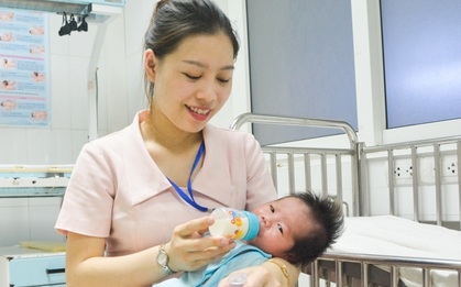 Nghệ An: Mẹ bỏ rơi bé sơ sinh 2 ngày tuổi tại bệnh viện