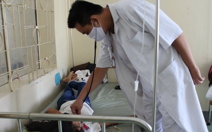 Trao đổi qua lại trên Facebook, nữ sinh bị đánh nhập viện