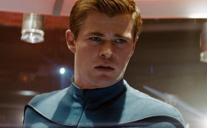 "Thần sấm" Chris Hemsworth trở lại với "Star Trek 4"
